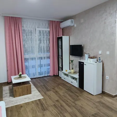 Apartment Tara 2